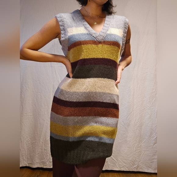Striped Knit Dress - Picture 4 of 6